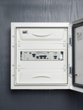 Выключатель нагрузки (мини-рубильник) 1п 63А ВН-32 GENERICA MNV15-1-063