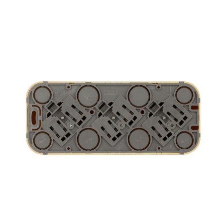 Розетка 3-м ОП Quteo 16А IP20 250В 3х2P+E с заземл. защ. шторки дерево IEK 782288 Розетка 3-м ОП Quteo 16А IP20 250В 3х2P+E с заземл. защ. шторки дерево IEK 782288