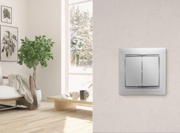 Выключатель 2-кл. СП Valena 10А IP31 250В механизм бел. IEK 774405 Выключатель 2-кл. СП Valena 10А IP31 250В механизм бел. IEK 774405