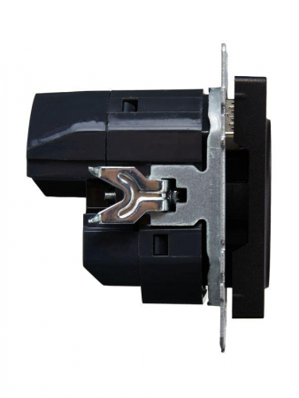 Розетка BRITE РЮш11-1-БрЧ 16А с USB A+C 18Вт с заземл. защ. шторки механизм черн. IEK BR-R14-16-U22-018-K02 Розетка BRITE РЮш11-1-БрЧ 16А с USB A+C 18Вт с заземл. защ. шторки механизм черн. IEK BR-R14-16-U22-018-K02