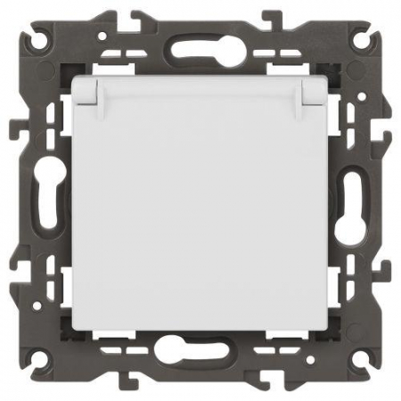 Розетка 1-м СП Эра Elegance 14-2103-01 16А IP20 16AX 250В 2P+E Schuko защ. шторки с крышкой бел. Эра Б0034278