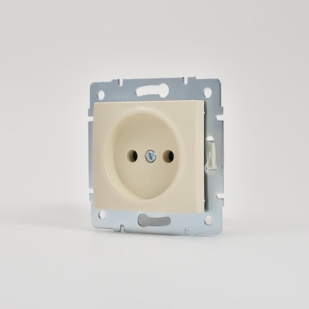 Розетка 1-м СП Karina 16А IP20 без заземл. термопласт механизм крем. LEZARD 707-0388-121B Розетка 1-м СП Karina 16А IP20 без заземл. термопласт механизм крем. LEZARD 707-0388-121B