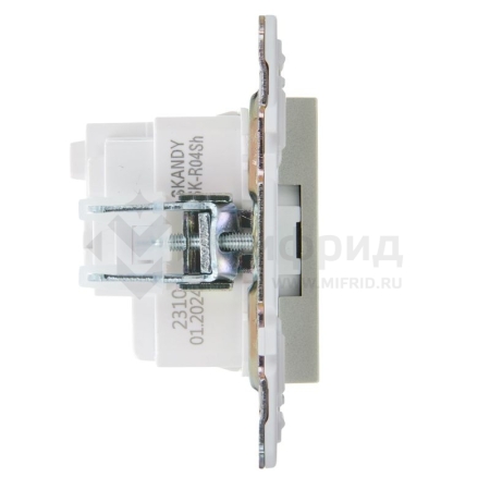 Розетка SKANDY 16А с заземл. защ. шторки SK-R04Sh шампань IEK SK-R14-16-K37
