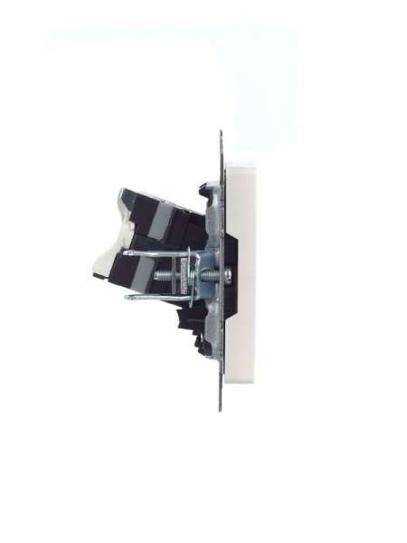 Розетка компьютерная СП RJ45 кат.5E BRITE РК10-БрЖ механизм жемчуж. IEK BR-K10-1-K36 Розетка компьютерная СП RJ45 кат.5E BRITE РК10-БрЖ механизм жемчуж. IEK BR-K10-1-K36