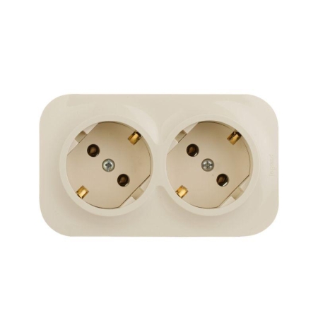 Розетка 2-м ОП Quteo 16А IP20 250В 2х2P+E с заземл. без защ. шторок сл. кость IEK 782263 Розетка 2-м ОП Quteo 16А IP20 250В 2х2P+E с заземл. без защ. шторок сл. кость IEK 782263