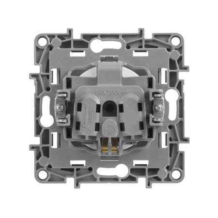 Розетка 1-м СП Etika 16А IP31 250В 2P+E с заземл. защ. шторки немецк. стандарт винтов. клеммы механизм алюм. IEK 672422 Розетка 1-м СП Etika 16А IP31 250В 2P+E с заземл. защ. шторки немецк. стандарт винтов. клеммы механизм алюм. IEK 672422