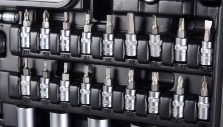 Набор инструментов 1/2дюйм 1/4дюйм CrV в кейсе 108 предмета Вихрь 73/6/7/8