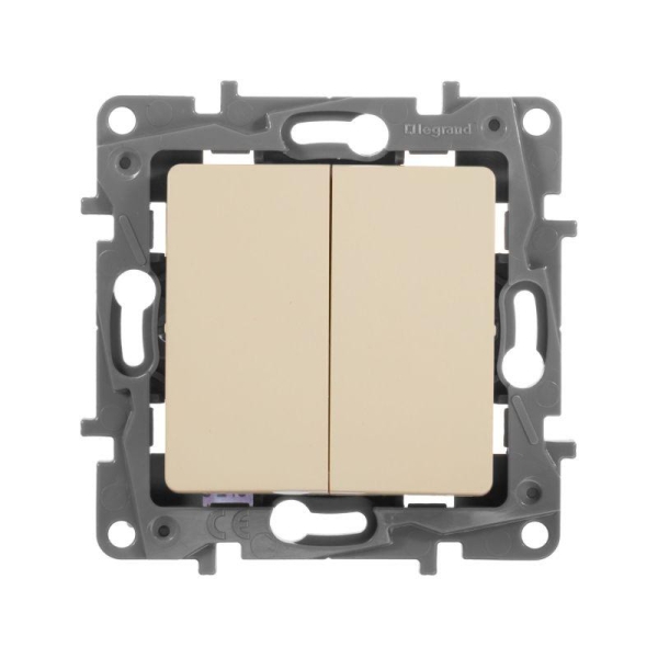 Переключатель 2-кл. СП Etika Plus 10А IP20 250В 10AX безвинтов. зажимы механизм сл. кость IEK 672312 Переключатель 2-кл. СП Etika Plus 10А IP20 250В 10AX безвинтов. зажимы механизм сл. кость IEK 672312