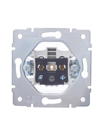 Розетка 1-м СП Vesna без заземл. ПБТ механизм бел. LEZARD 742-0288-121B Розетка 1-м СП Vesna без заземл. ПБТ механизм бел. LEZARD 742-0288-121B