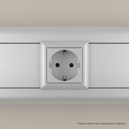 Розетка 1-м 2мод. Avanti "Закаленная сталь" 16А 2P+E защ. шторки сер. DKC 4404002