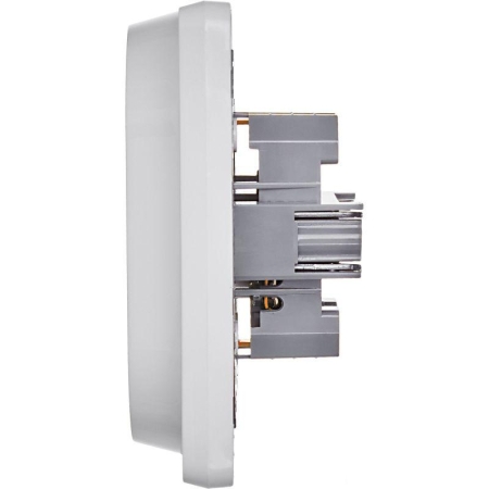 Розетка Inspiria 16А 250В 2х2P+E немецк. стандарт бел. IEK 673750 Розетка Inspiria 16А 250В 2х2P+E немецк. стандарт бел. IEK 673750