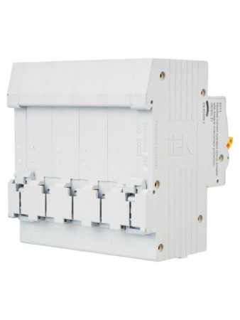 Выключатель автоматический дифференциального тока 4п C 32А 100мА тип AC 4.5кА АД-14 KARAT IEK MAD10-4-032-C-100