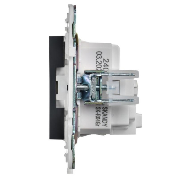 Розетка SKANDY 16А с заземл. без защ. шторок SK-R05T титан IEK SK-R11-16-K48