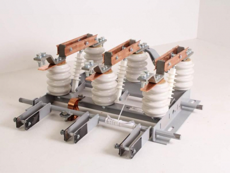 Разъединитель РВЗ-10/1000 I УХЛ2 Электрофарфор 00003173