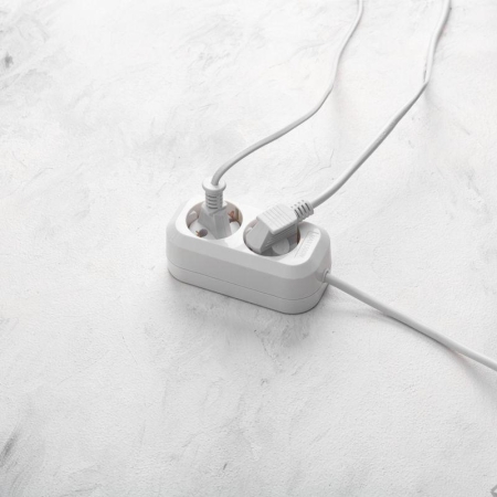 Удлинитель 2х1.5м с заземл. 3х0.75 бел. PROCONNECT 13-4202 Удлинитель 2х1.5м с заземл. 3х0.75 бел. PROCONNECT 13-4202