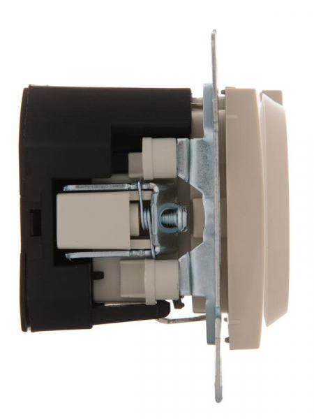 Розетка 1-м СП Karina 16А с заземл. с заряд. устройством USB механизм крем. LEZARD 707-0388-181 Розетка 1-м СП Karina 16А с заземл. с заряд. устройством USB механизм крем. LEZARD 707-0388-181