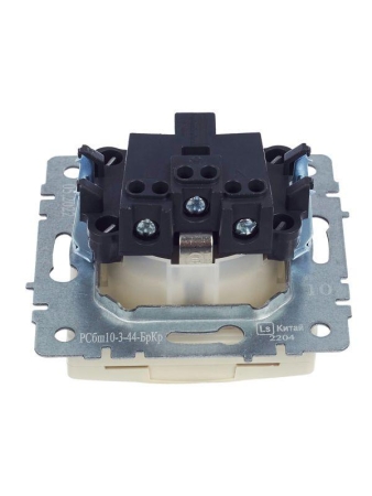 Розетка BRITE РСбш10-3-44-БрКр 16А IP44 с заземл. защ. шторки с крышкой механизм беж. IEK BR-R16-16-44-K10