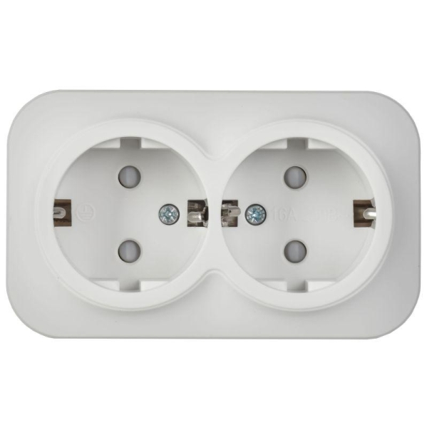 Розетка 2-м ОП GLORY РСш22-3-ХБм 16А с заземл. защ. шторки бел. матов. IEK ERH24-K01M-16