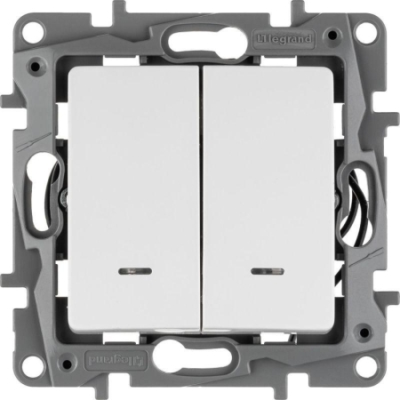 Выключатель 2-кл. СП Etika 10А IP20 250В 10AX с подсветкой/индикацией безвинтов. зажимы механизм бел. IEK 672204