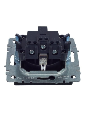 Розетка BRITE РС14-1-0-БрЧ 16А с заземл. защ. шторки механизм черн. IEK BR-R14-16-K02 Розетка BRITE РС14-1-0-БрЧ 16А с заземл. защ. шторки механизм черн. IEK BR-R14-16-K02