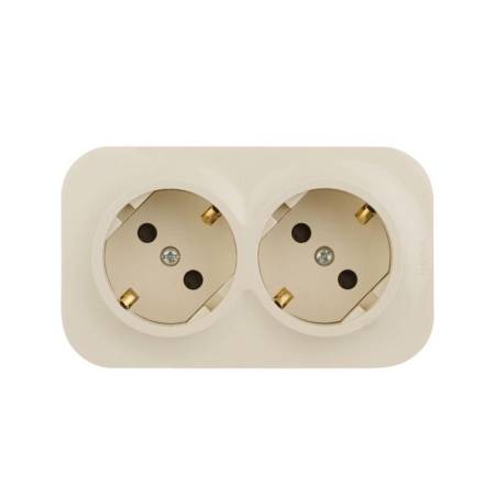 Розетка 2-м ОП Quteo 16А IP20 250В 2х2P+E с заземл. защ. шторки сл. кость IEK 782267 Розетка 2-м ОП Quteo 16А IP20 250В 2х2P+E с заземл. защ. шторки сл. кость IEK 782267