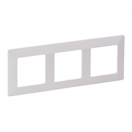 Рамка 3-м Valena Life универсальная бел. Leg 754003 Рамка 3-м Valena Life универсальная бел. Leg 754003