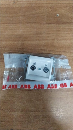 Розетка телевизионная оконечная TV/SAT Cosmo бел. ABB 619-010200-290 Розетка телевизионная оконечная TV/SAT Cosmo бел. ABB 619-010200-290