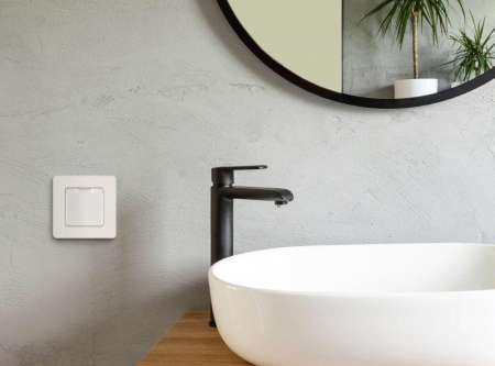 Розетка 1-м СП Inspiria 16А IP44 250В 2P+E защ. шторки с крышкой немецк. стандарт механизм бел. IEK 673740 Розетка 1-м СП Inspiria 16А IP44 250В 2P+E защ. шторки с крышкой немецк. стандарт механизм бел. IEK 673740