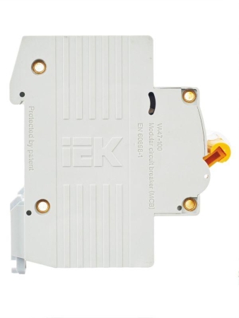 Выключатель автоматический модульный 3п D 100А 10кА ВА47-100 KARAT IEK MVA40-3-100-D Выключатель автоматический модульный 3п D 100А 10кА ВА47-100 KARAT IEK MVA40-3-100-D