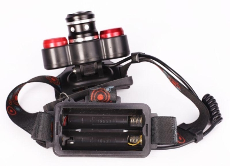 Фонарь налобный аккумуляторный LED5338 3.7В 3LED 5Вт фокус 2 ак. 4 реж. USB бокс черн. Ultraflash 15032