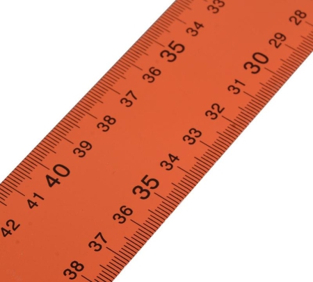 Угольник металлический 450мм Вихрь 73/11/3/6