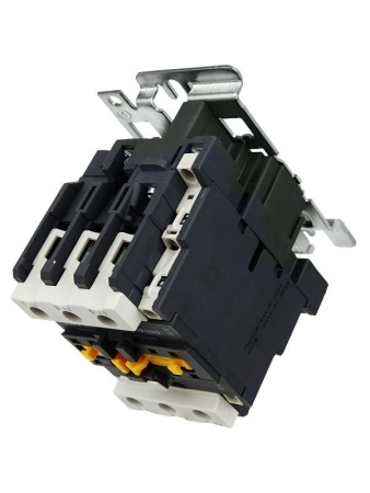Контактор КМИ-34012 40А 230В/АС3 1НО 1НЗ KARAT IEK KKM31-040-230-11 Контактор КМИ-34012 40А 230В/АС3 1НО 1НЗ KARAT IEK KKM31-040-230-11