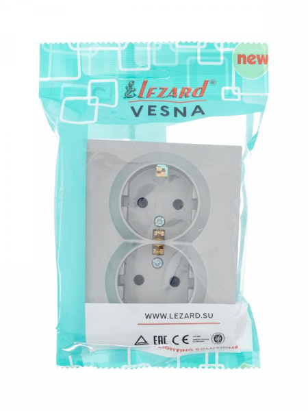 Розетка 2-м СП VESNA с заземл. со шторками ПБТ платина LEZARD 742-3500-178B Розетка 2-м СП VESNA с заземл. со шторками ПБТ платина LEZARD 742-3500-178B