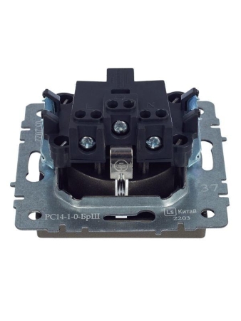 Розетка BRITE РС14-1-0-БрШ 16А с заземл. защ. шторки механизм шампань IEK BR-R14-16-K37 Розетка BRITE РС14-1-0-БрШ 16А с заземл. защ. шторки механизм шампань IEK BR-R14-16-K37