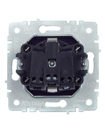 Розетка BRITE РС11-1-0-БрЧ 16А с заземл. без защ. шторки механизм черн. IEK BR-R11-16-K02 Розетка BRITE РС11-1-0-БрЧ 16А с заземл. без защ. шторки механизм черн. IEK BR-R11-16-K02