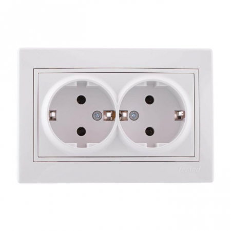 Розетка 2-м СП Mira 16А IP20 с заземл. с бел. вставкой керамика бел. LEZARD 701-0202-127 Розетка 2-м СП Mira 16А IP20 с заземл. с бел. вставкой керамика бел. LEZARD 701-0202-127
