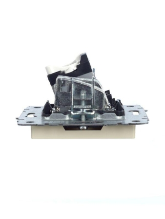 Розетка компьютерная + телевизионная 2-м Brite РТВ/РК12-БрКр RJ45 кат.5E + TV механизм беж. IEK BR-AK20-1-K10 Розетка компьютерная + телевизионная 2-м Brite РТВ/РК12-БрКр RJ45 кат.5E + TV механизм беж. IEK BR-AK20-1-K10