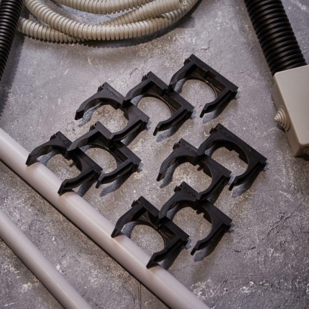 Держатель для труб (клипса) d50мм для монтажного пистолета черн. Rexant 28-0450-2