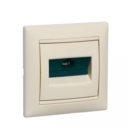 Розетка компьютерная 1-м СП Valena RJ45 кат.5E UTP на винтах механизм сл. кость Leg 774138 Розетка компьютерная 1-м СП Valena RJ45 кат.5E UTP на винтах механизм сл. кость Leg 774138