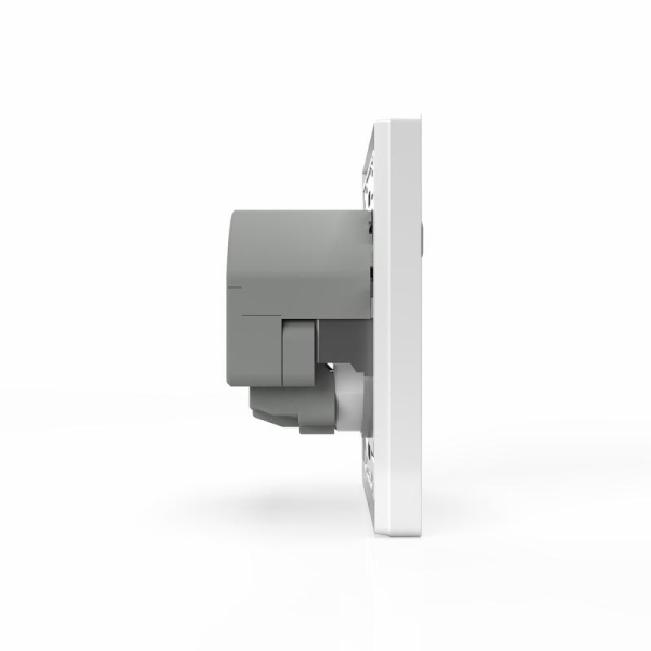 Розетка 1-м СП Pixel IP20 с заземл. с 2-мя заряд. устр. USB тип A+A механизм бел. TOKOV ELECTRIC TKE-PX-R1U2A-C01