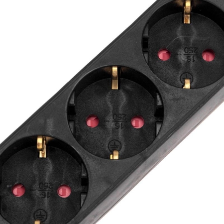 Удлинитель 3х1.5м с заземл. STANDARD 3х1кв.мм с выкл. черн. Rexant 13-4018 Удлинитель 3х1.5м с заземл. STANDARD 3х1кв.мм с выкл. черн. Rexant 13-4018