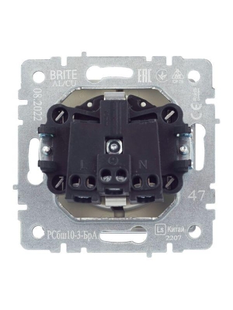 Розетка BRITE РСбш10-3-БрА 16А IP20 с заземл. защ. шторки с крышкой механизм алюм. IEK BR-R16-16-K47