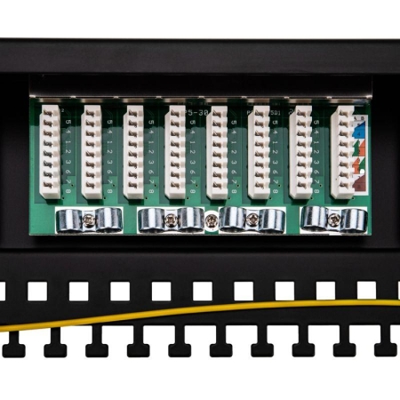 Панель коммутационная 19дюйм 1U 24 порта F/UTP RJ-45 CAT 5e PRO Rexant 02-0041 Панель коммутационная 19дюйм 1U 24 порта F/UTP RJ-45 CAT 5e PRO Rexant 02-0041