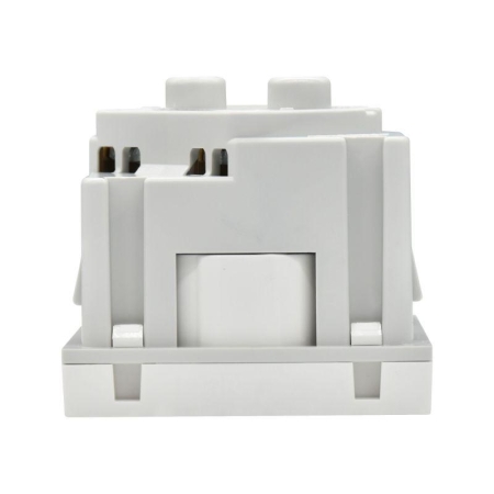 Розетка PRIMER 45град. с заземл. защ. шторки винт. зажим РКС-20-30-П-45 бел. IEK PR-KK40D-RSZH-2-2-45-K01