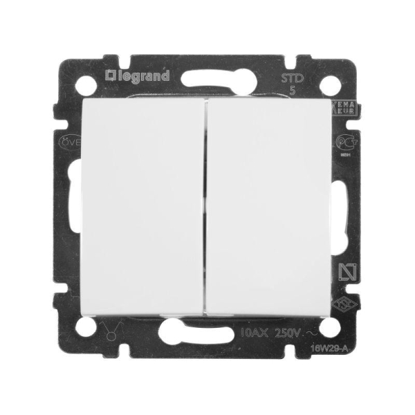 Выключатель 2-кл. СП Valena 10А IP31 250В механизм бел. IEK 774405 Выключатель 2-кл. СП Valena 10А IP31 250В механизм бел. IEK 774405