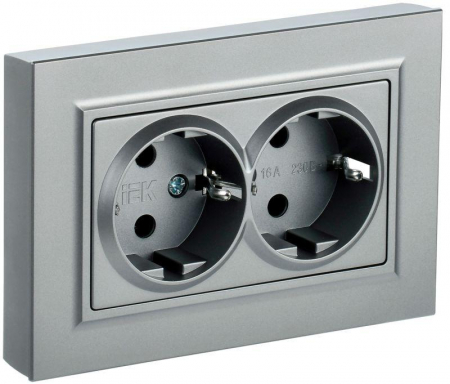 Розетка 2-м СП BRITE РСш12-3-БрА 16А в сборе с заземл. защ. шторки алюм. IEK BR-R24-16-K47-F Розетка 2-м СП BRITE РСш12-3-БрА 16А в сборе с заземл. защ. шторки алюм. IEK BR-R24-16-K47-F