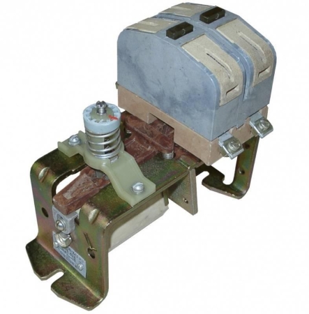 Контактор МК2-10А У3 кат. 110В 104100100.01 ЧЭАЗ A8119-80082021 Контактор МК2-10А У3 кат. 110В 104100100.01 ЧЭАЗ A8119-80082021