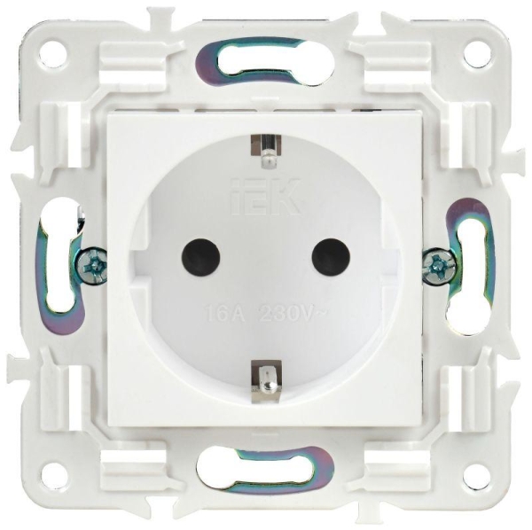 Розетка SKANDY 16А с заземл. защ. шторки безвинт. крепл. SK-R06W арктич. бел. IEK SK-R14-16-1-K01