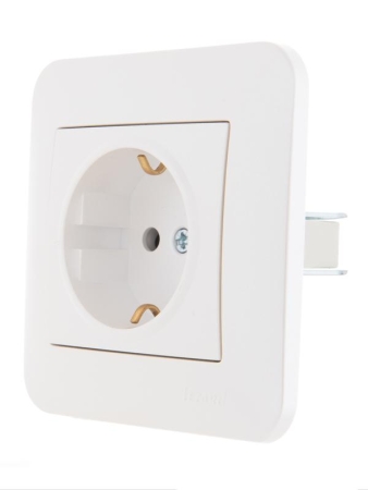 Розетка 1-м СП Karina с заземл. защ. шторки термопласт механизм жемчуж./бел. перламутр. LEZARD 707-3088-124B Розетка 1-м СП Karina с заземл. защ. шторки термопласт механизм жемчуж./бел. перламутр. LEZARD 707-3088-124B