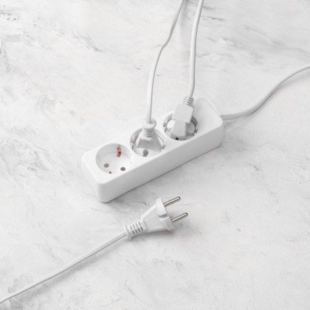 Удлинитель 3х3м с заземл. 3х0.75 бел. PROCONNECT 13-4209 Удлинитель 3х3м с заземл. 3х0.75 бел. PROCONNECT 13-4209